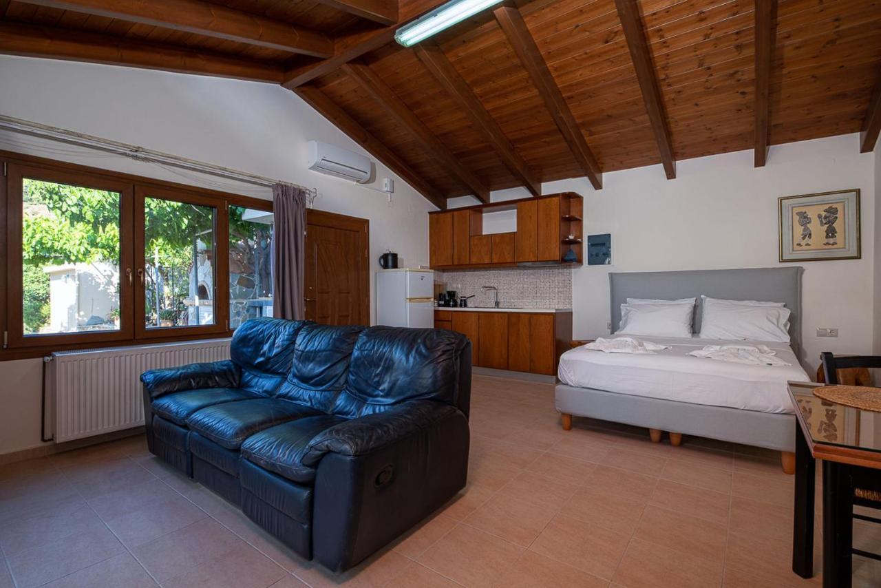 Vitamin Sea Luxury Villas Agia Pelagia  Esterno foto